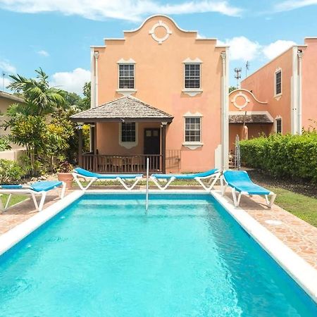 2-Story Townhome With Private Pool, Ideal For Group! كرايست تشيرش المظهر الخارجي الصورة