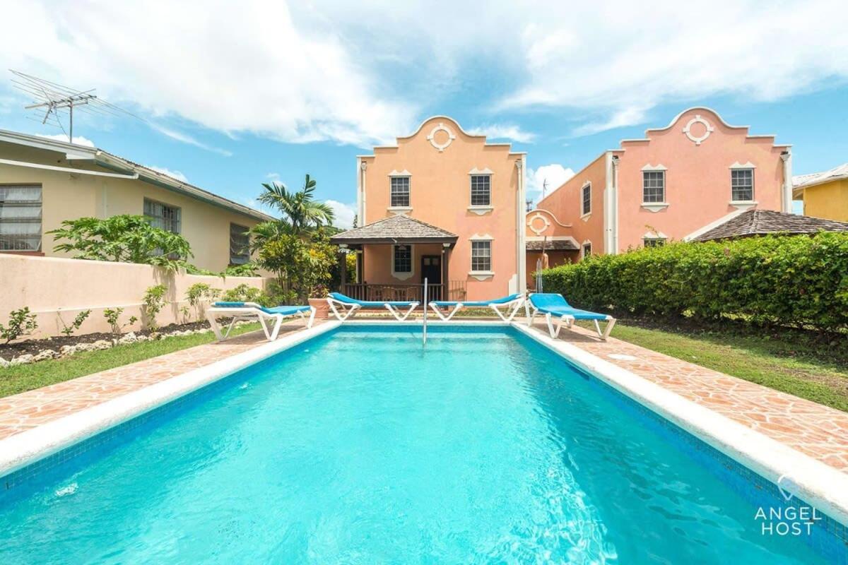 2-Story Townhome With Private Pool, Ideal For Group! كرايست تشيرش المظهر الخارجي الصورة