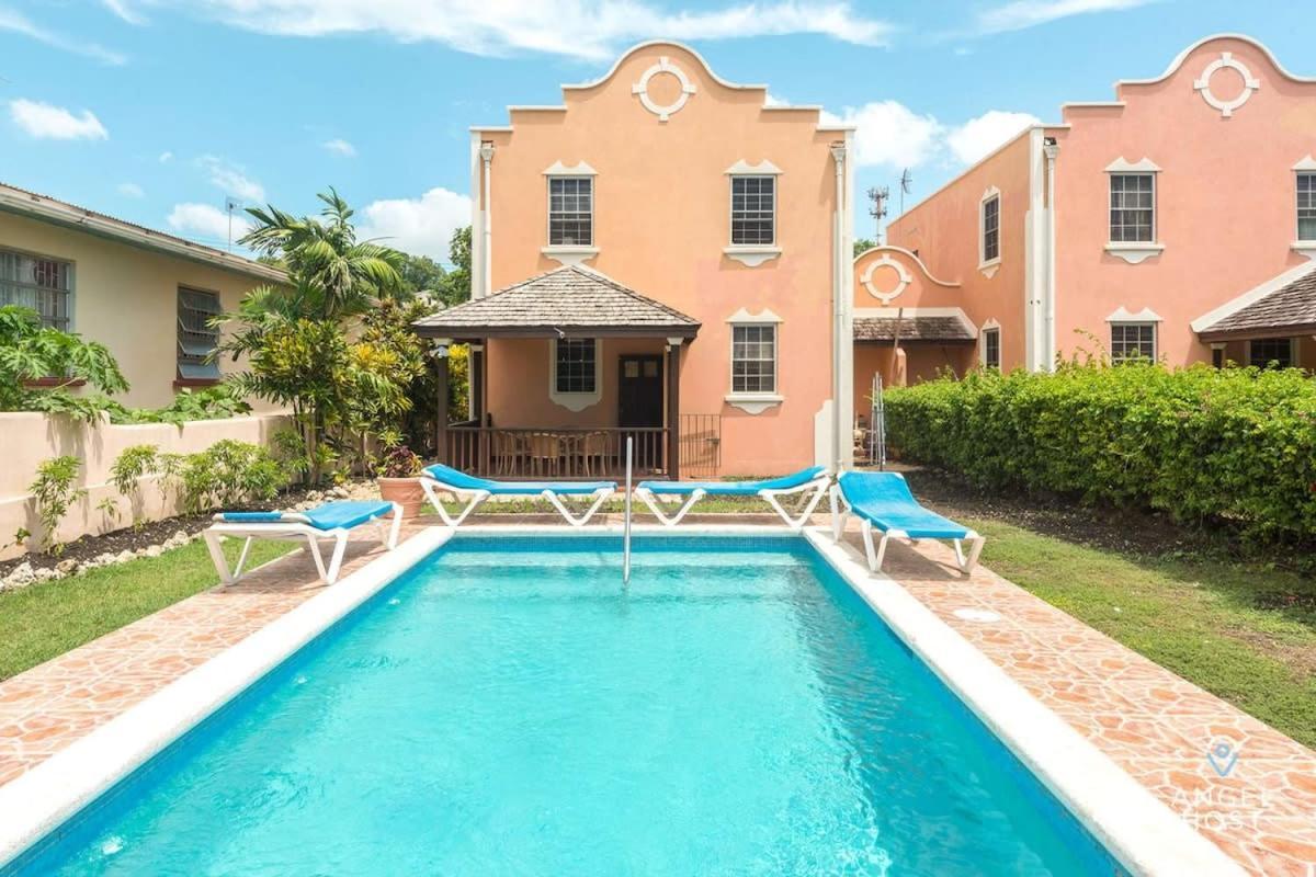 2-Story Townhome With Private Pool, Ideal For Group! كرايست تشيرش المظهر الخارجي الصورة