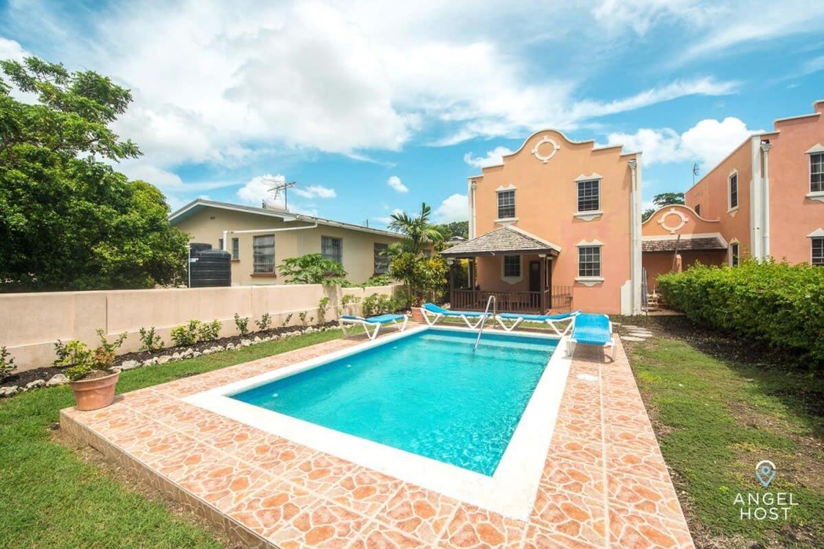 2-Story Townhome With Private Pool, Ideal For Group! كرايست تشيرش المظهر الخارجي الصورة